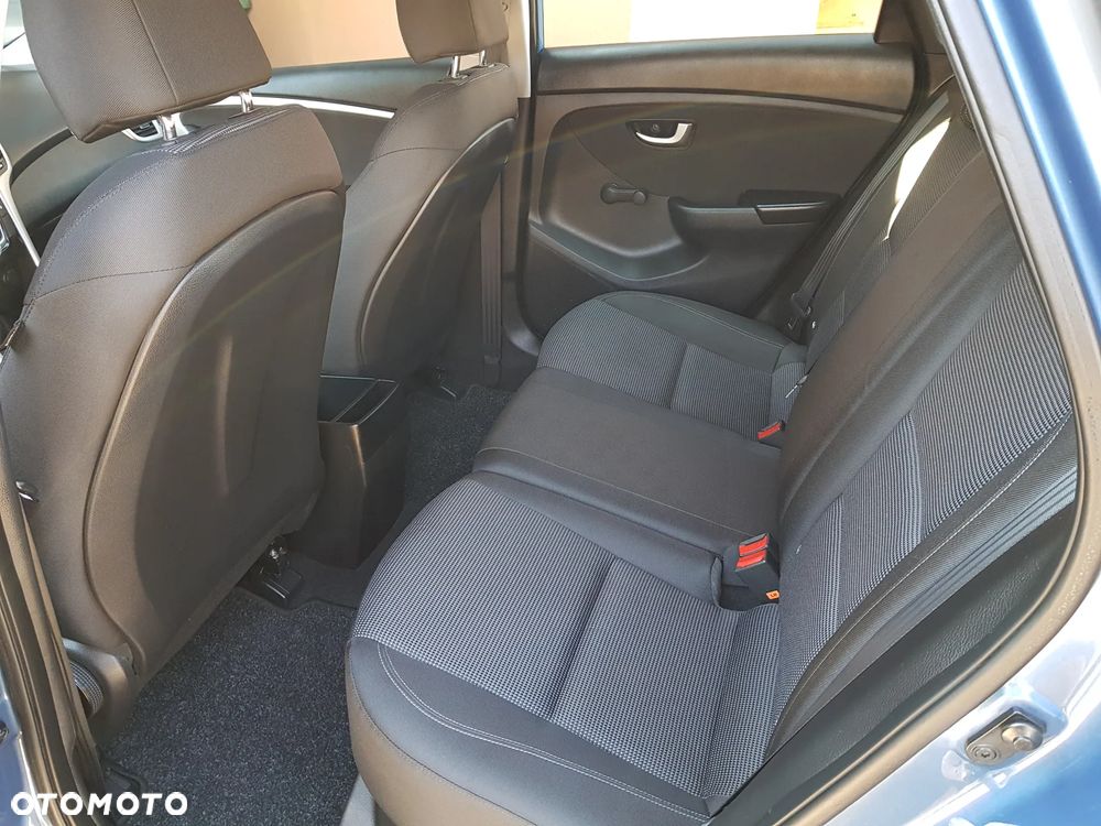 Hyundai i30 blue 1.4 Classic - 21