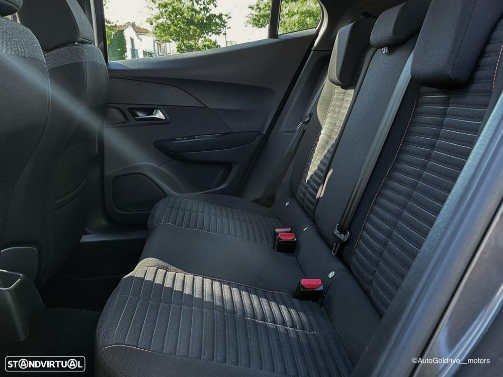 Peugeot 2008 1.2 PureTech Active - 7
