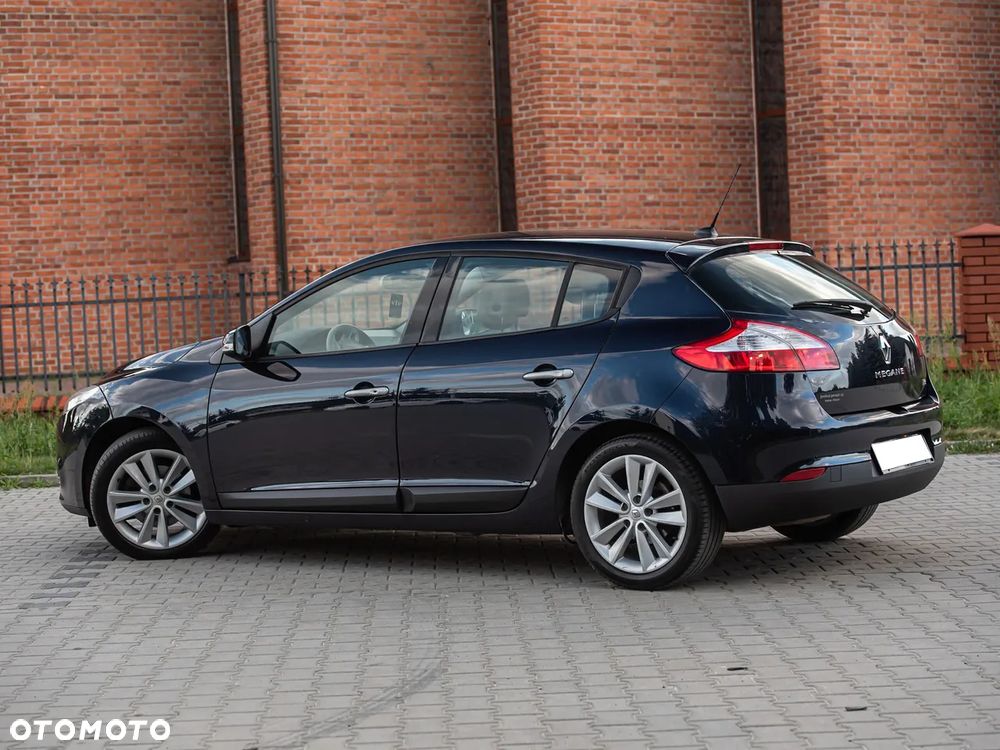 Renault Megane TCe 180 Dynamique - 10