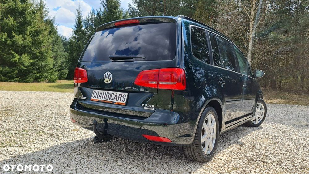 Volkswagen Touran - 2