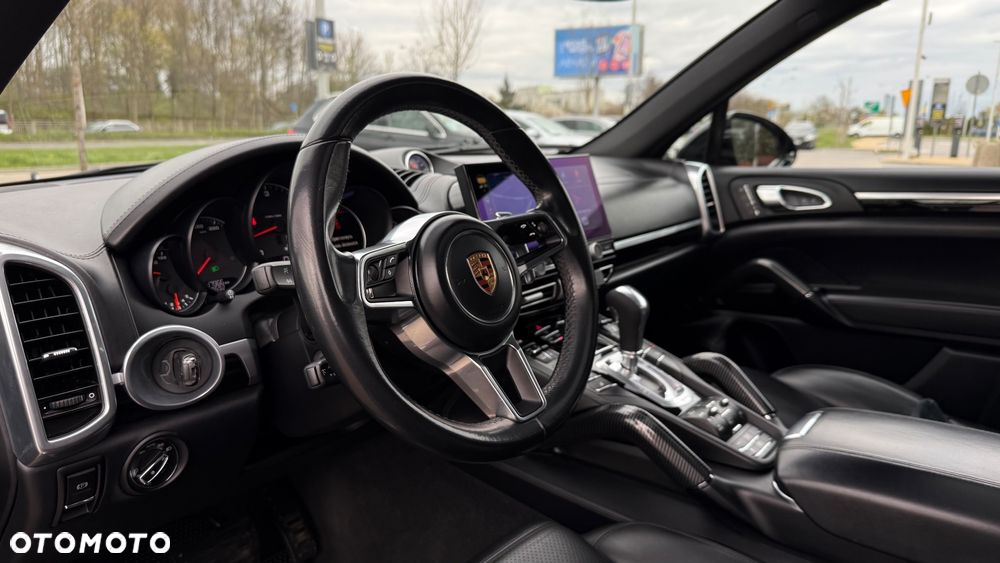 Porsche Cayenne Diesel - 16