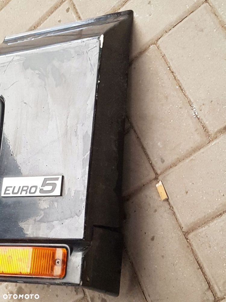 DAF 65 75 85 CF Przedłużenie kabiny stopnicy nadkole LEWE KRÓTKA KABINA - 2