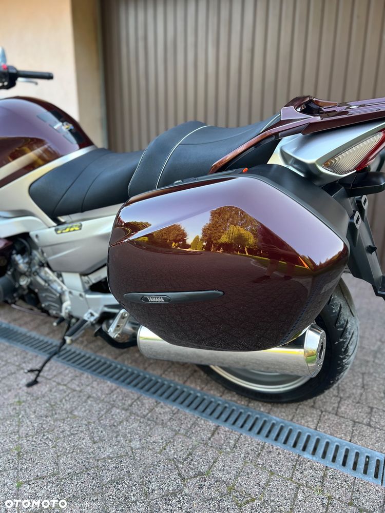 Yamaha FJR - 23