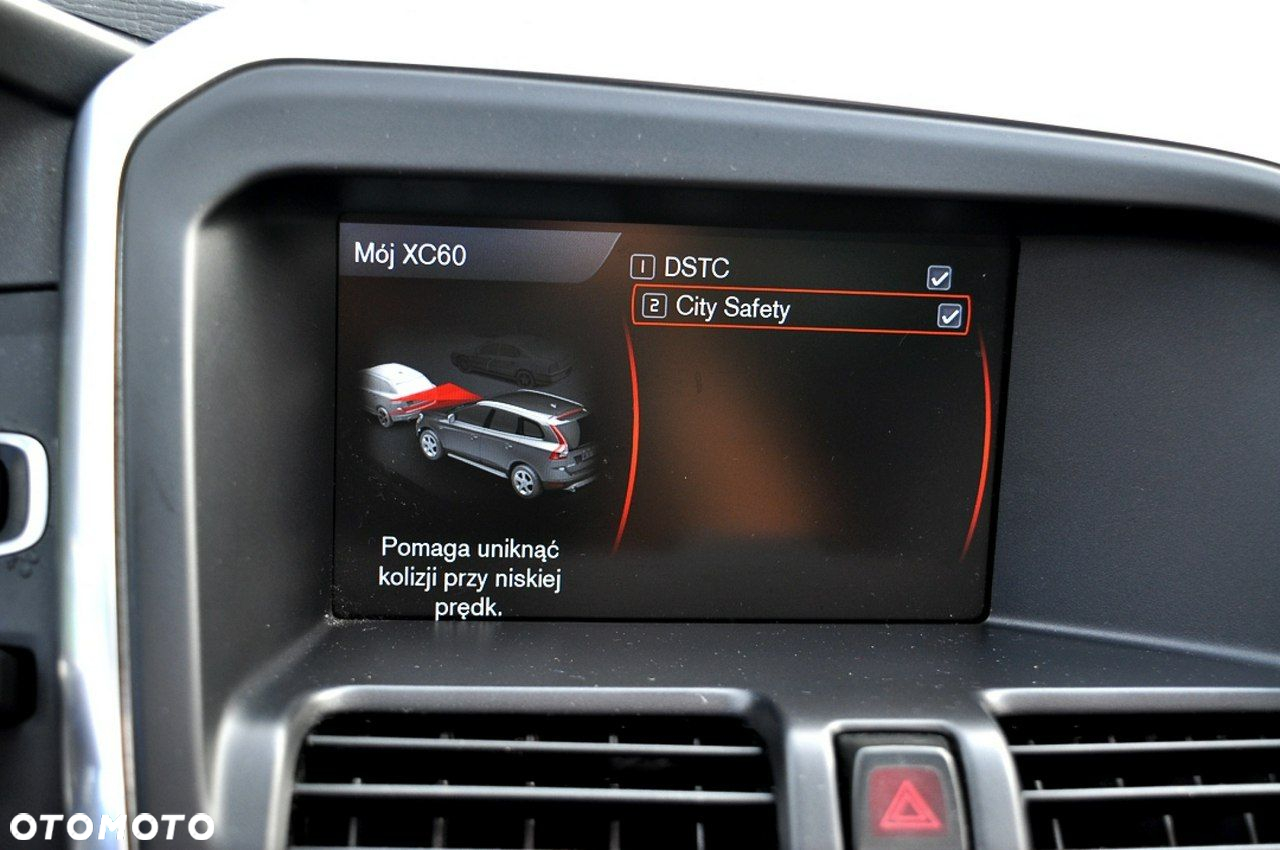 Volvo XC 60 - 21