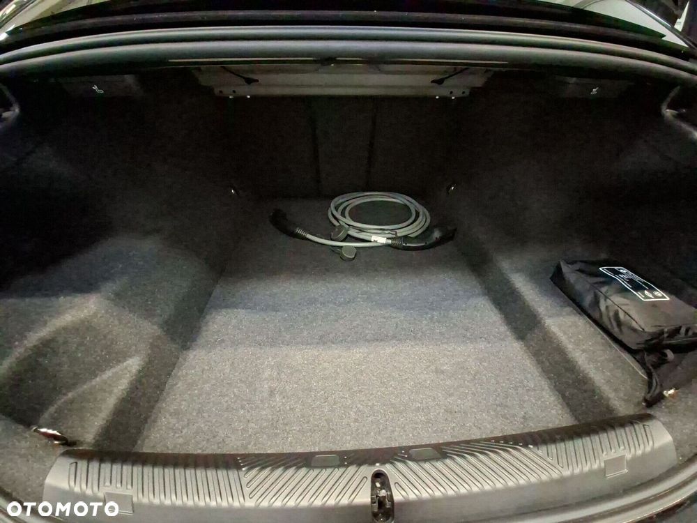 BMW Seria 5 - 16
