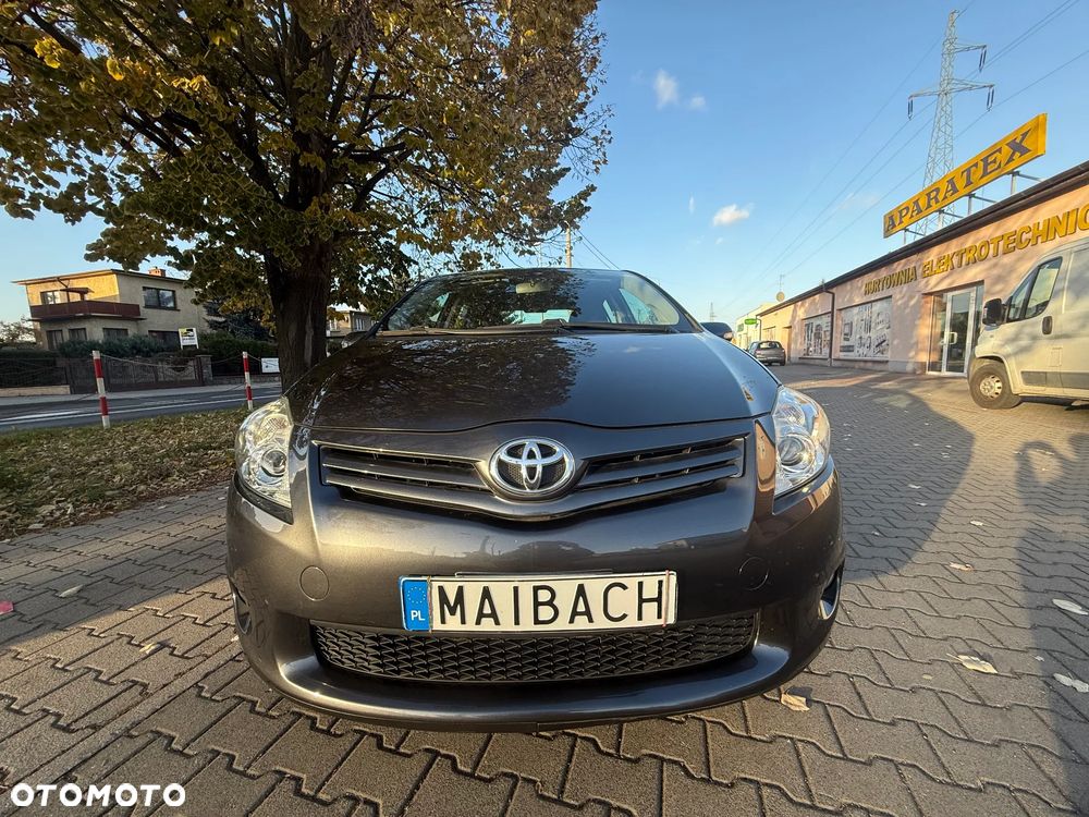 Toyota Auris