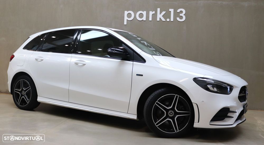 Mercedes-Benz B 250 e AMG Line - 2