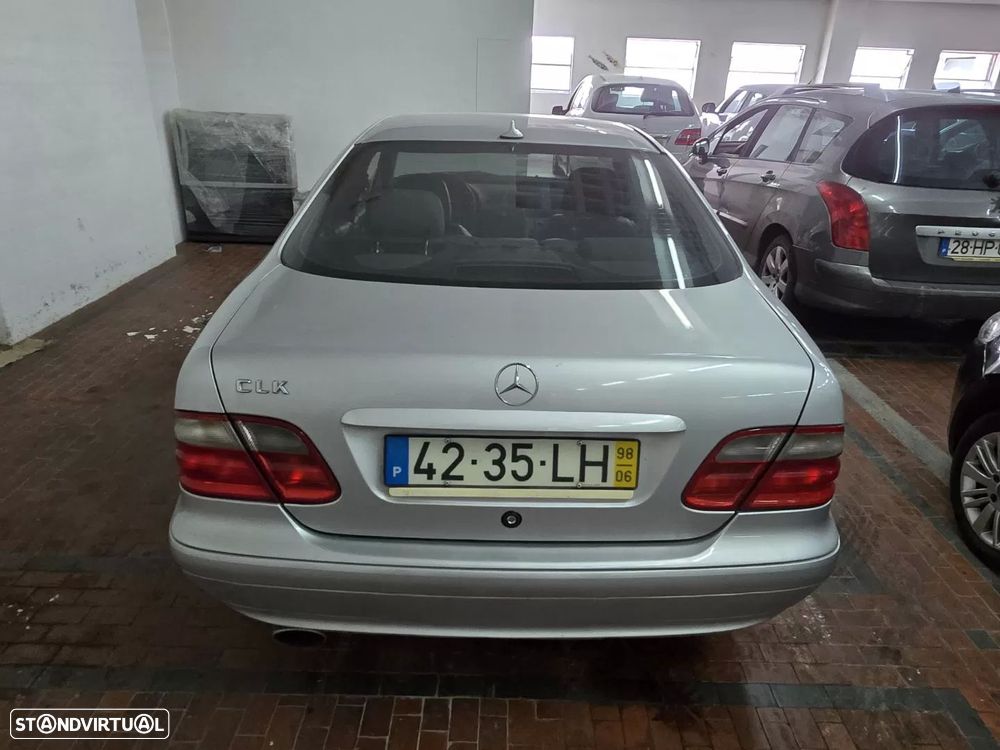 Mercedes-Benz CLK 200 - 5