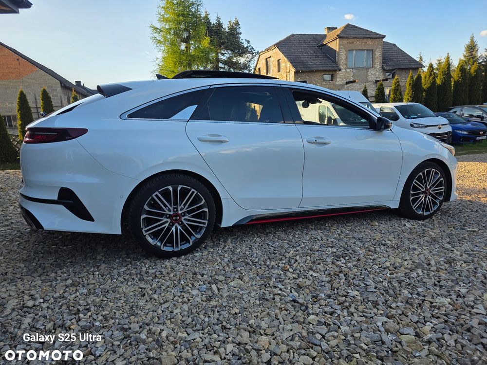 Kia ProCeed 1.6 T-GDI DCT7 OPF GT - 13