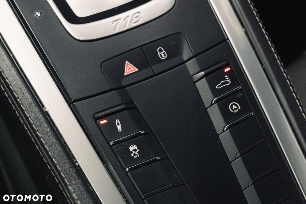 Porsche 718 Cayman PDK - 20