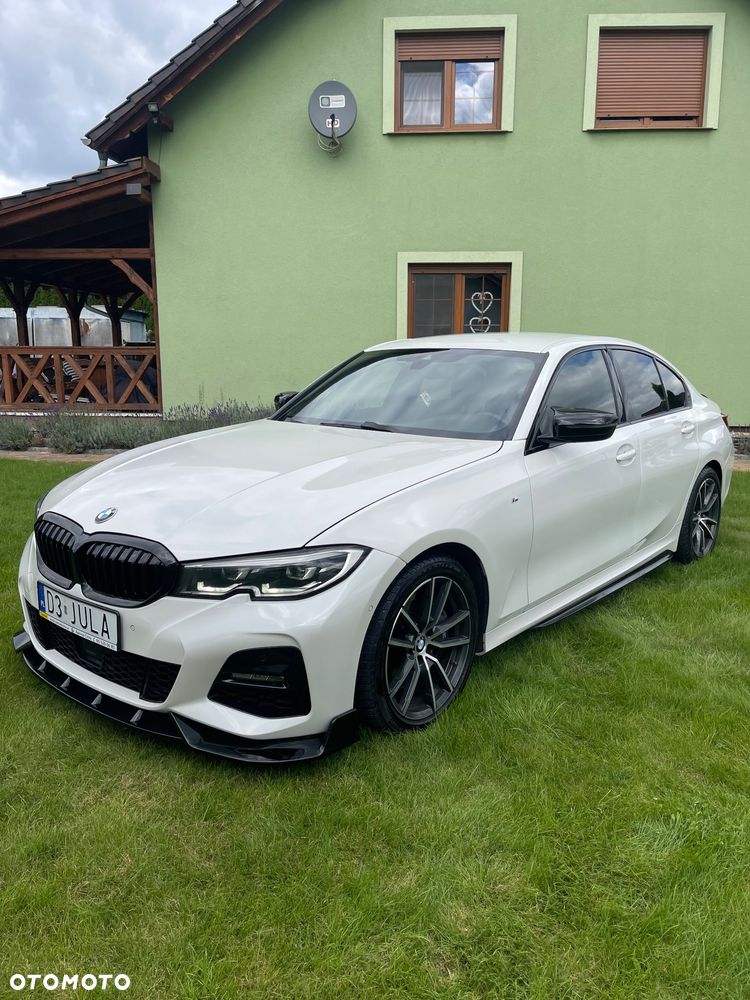 BMW Seria 3 330d M Sport sport - 1