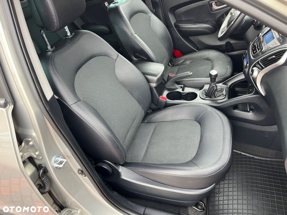 Hyundai ix35 2.0 2WD Style - 23