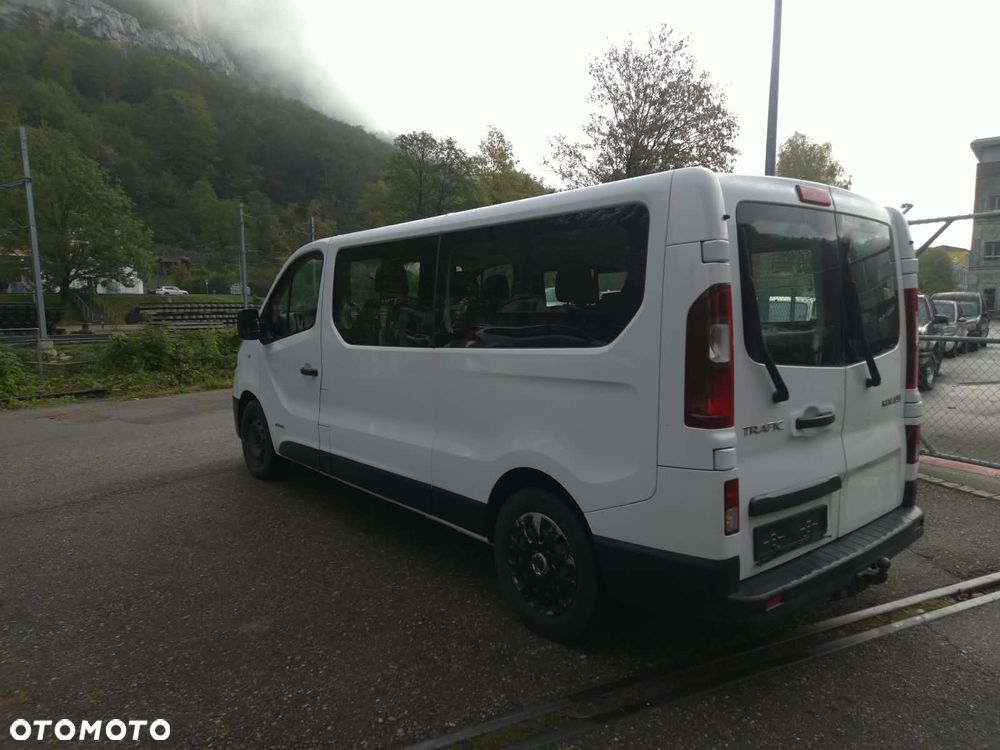 Renault Trafic 2016 photo 4