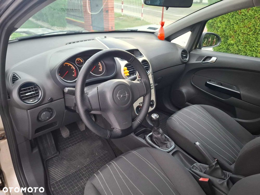 Opel Corsa - 6