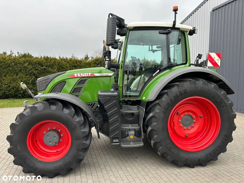 Fendt 724 Vario Gen6 Profi Plus - 2