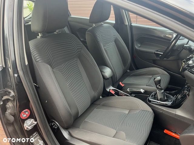 Ford Fiesta - 7