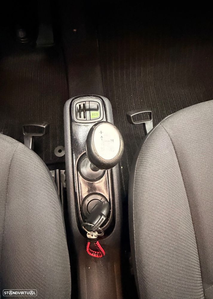 Smart ForTwo Coupé 1.0 mhd Pulse71 - 32
