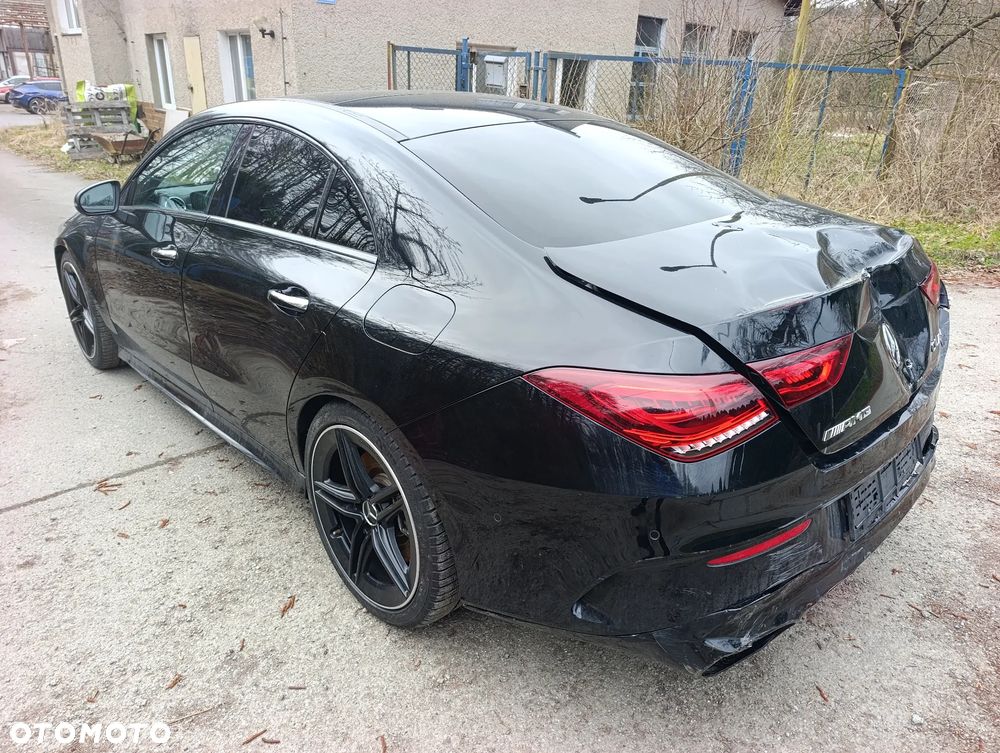 Mercedes-Benz CLA AMG 45 4Matic+ B AMG Speedsh 8G-DCT - 3