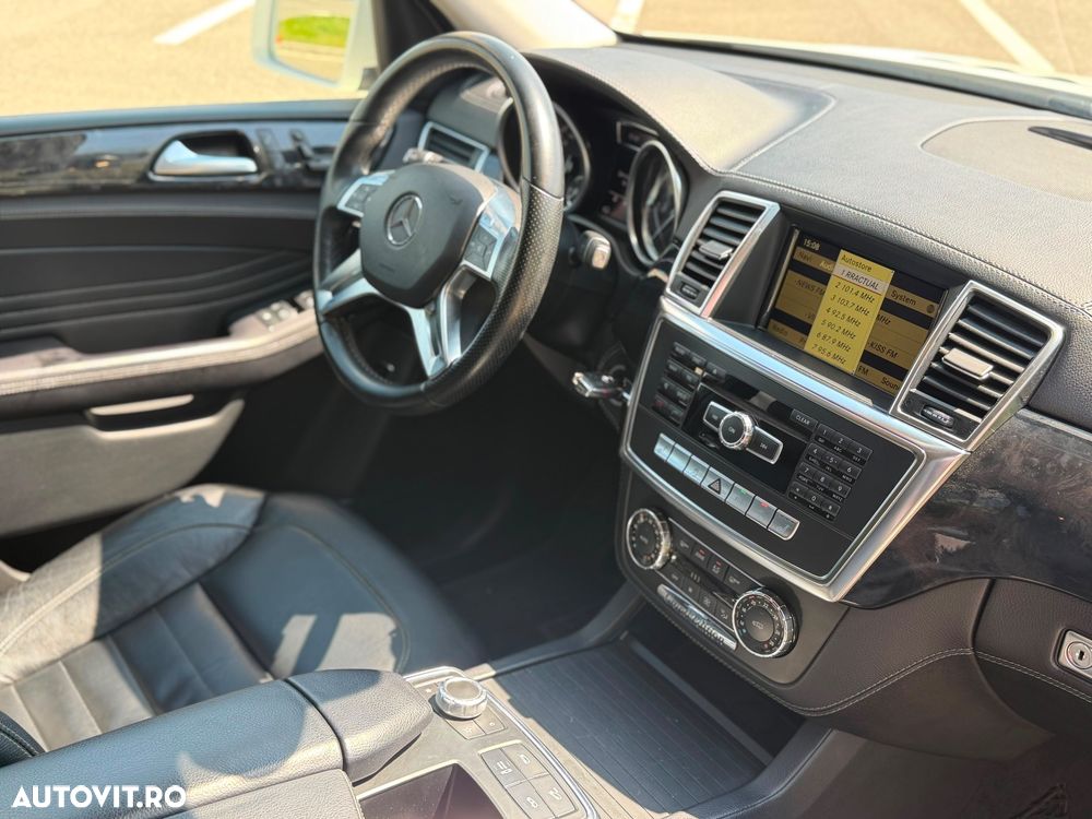 Mercedes-Benz ML 350 BlueTEC 4MATIC Aut - 12