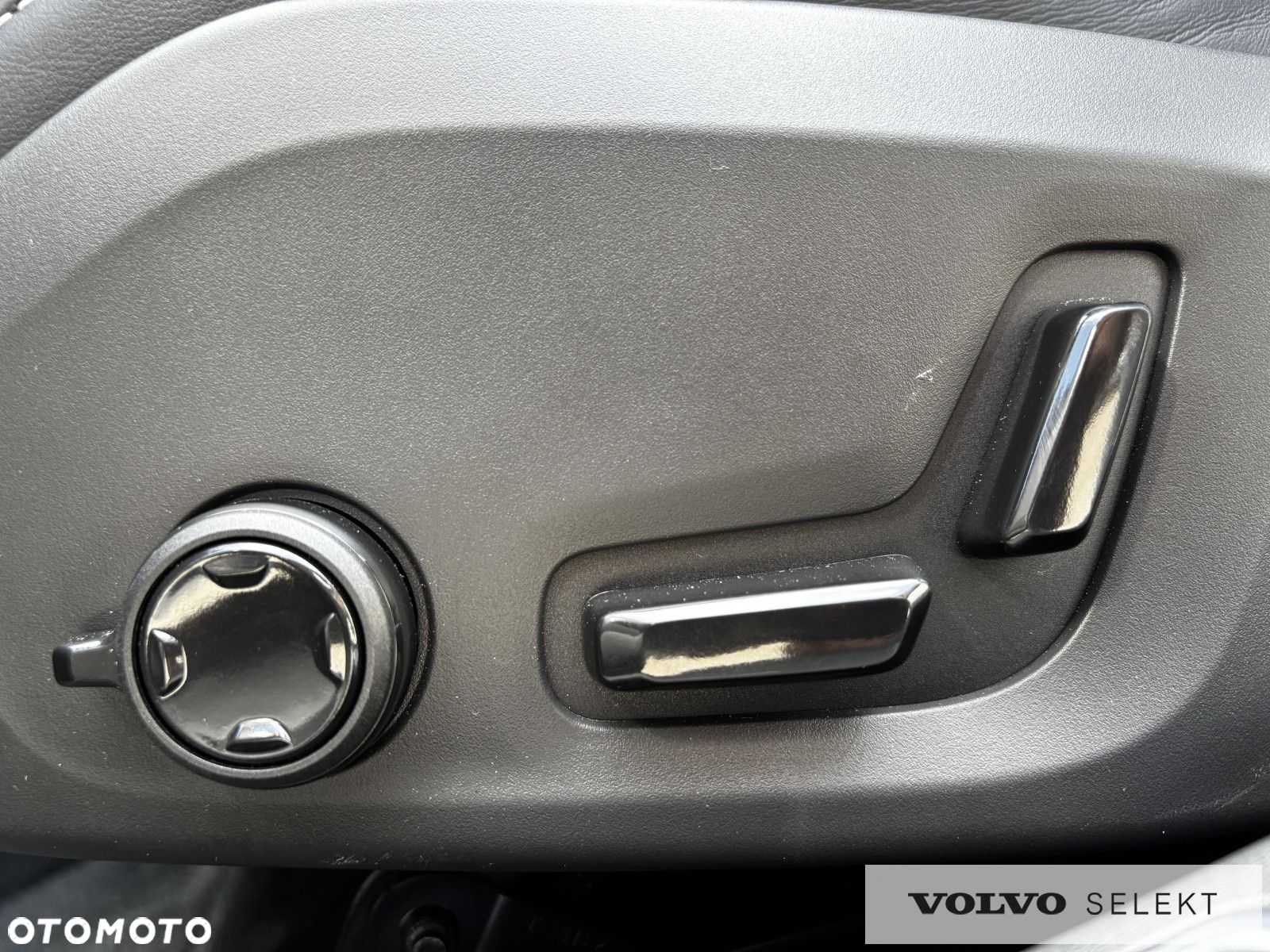 Volvo S90 - 11