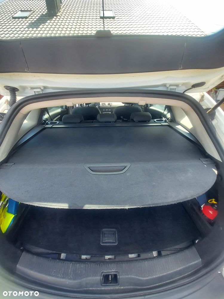 Renault Megane dCi 110 FAP Paris - 7