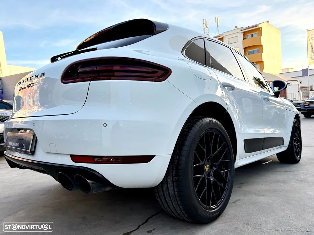 Porsche Macan GTS PDK - 46