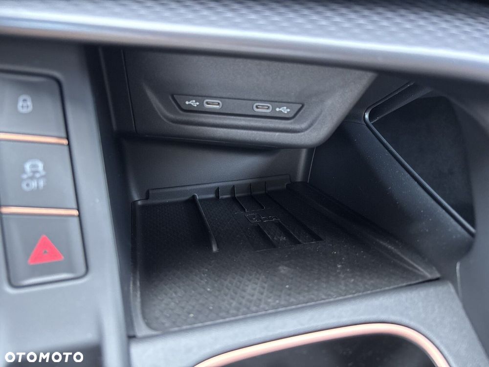 Cupra Terramar 1.5 eTSI mHEV DSG - 24