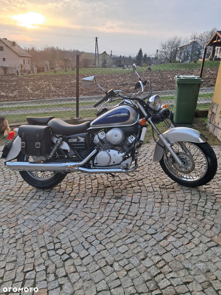 Honda Shadow - 14