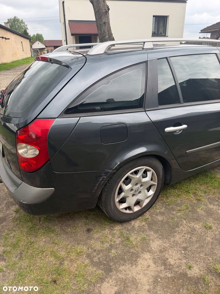 Renault Laguna 1.8 RXE - 5