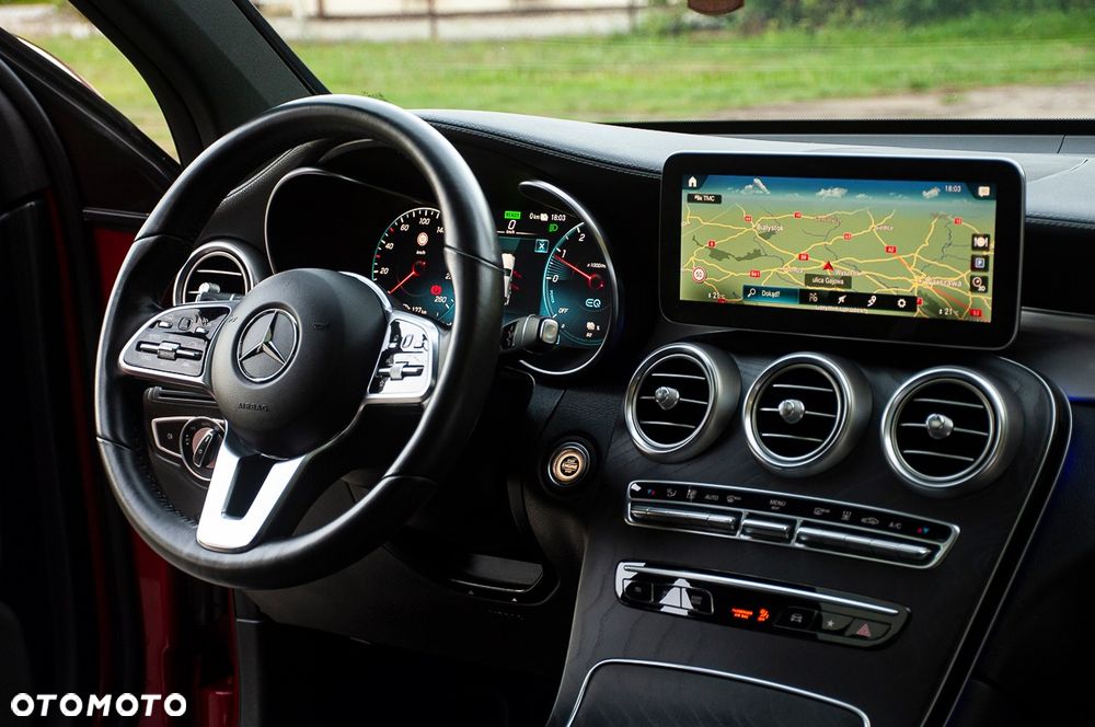Mercedes-Benz GLC 300 de 4Matic 9G-TRONIC AMG Line Plus - 34