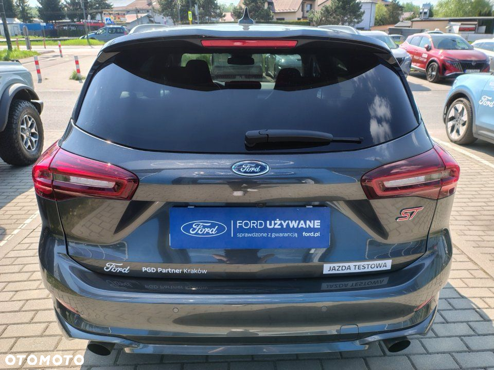 Ford Focus - 6