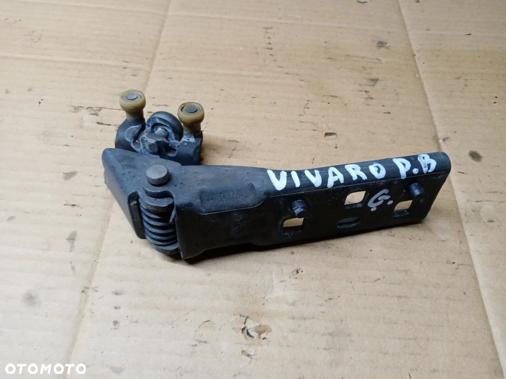 Rolka drzwi przesuwnych prawych Opel Vivaro B Trafic III 777647086R 93451865 - 1