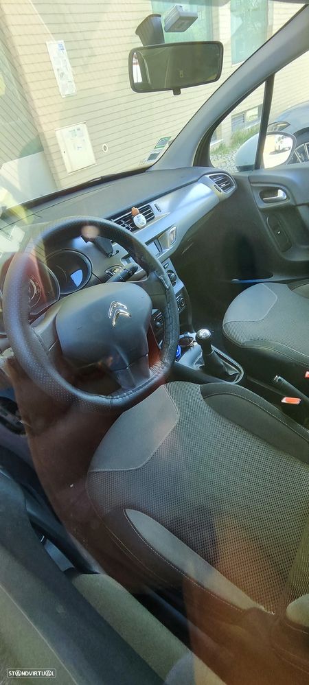 Citroën C3 Pure Tech Tendance - 4