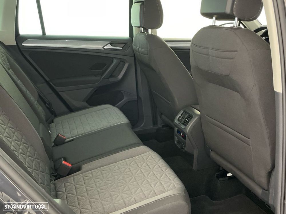 VW Tiguan 1.4 TSI eHybrid Life DSG - 23