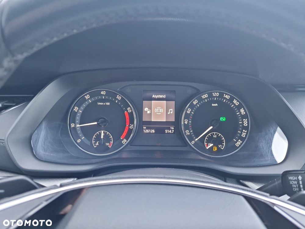 Skoda Octavia 1.5 TSI e-Tec Ambition DSG - 16