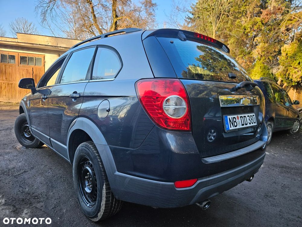 Chevrolet Captiva - 4