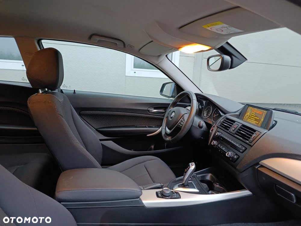 BMW Seria 1 118i Sport Line - 28