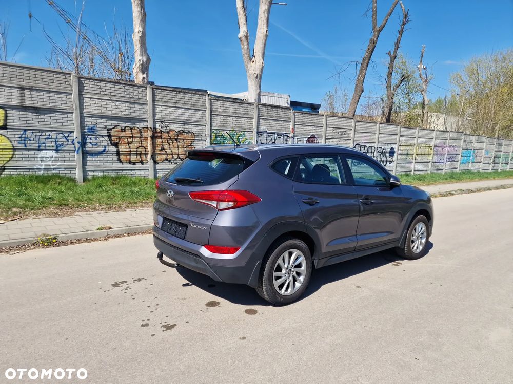 Hyundai Tucson 1.6 GDI BlueDrive Comfort 2WD - 5