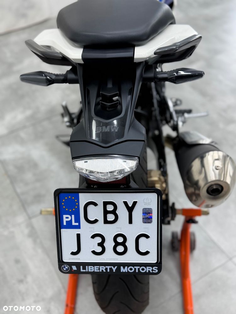 BMW G - 13