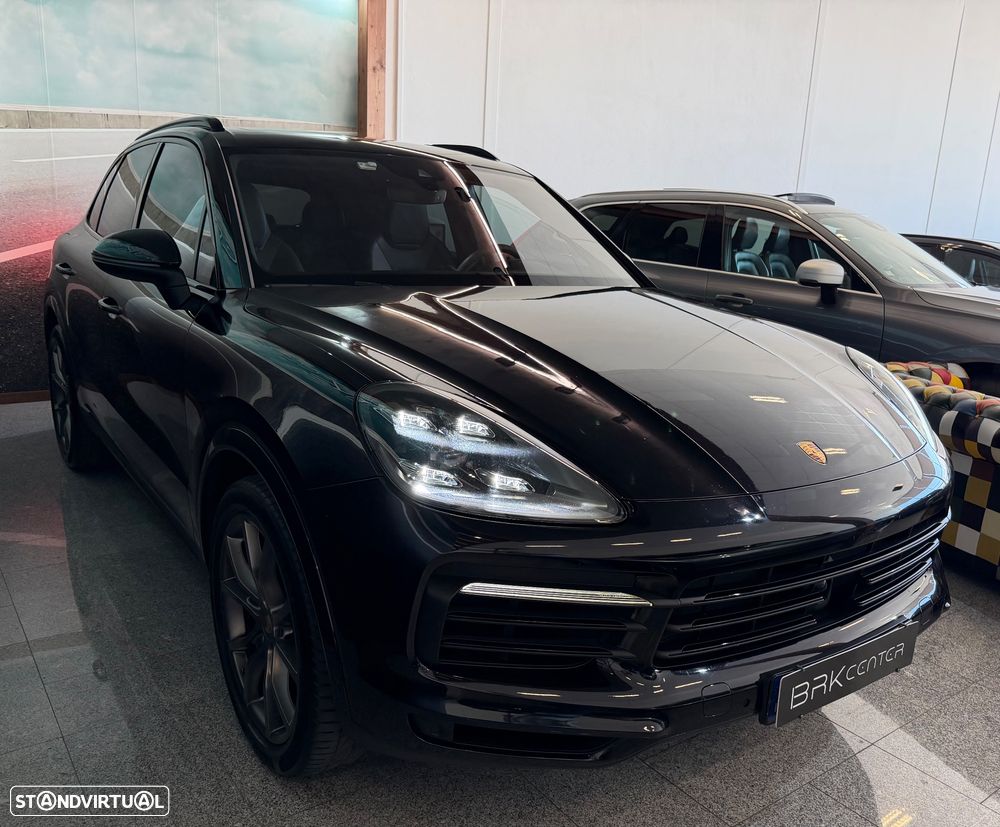 Porsche Cayenne S Platinum Edition - 2