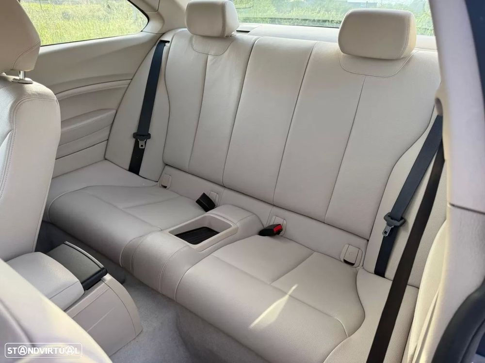 BMW 218 d Coupe Line Luxury Auto - 19