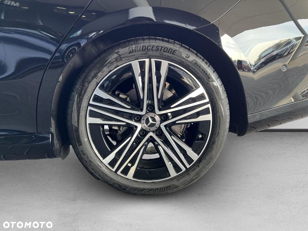 Mercedes-Benz CLA 200 mHEV 8G-DCT - 18