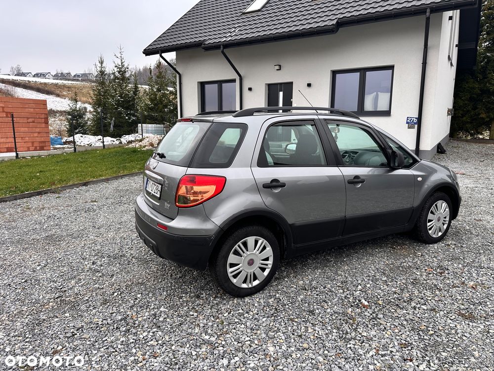 Fiat Sedici 1.6 16V 4x2 Dynamic Plus - 5