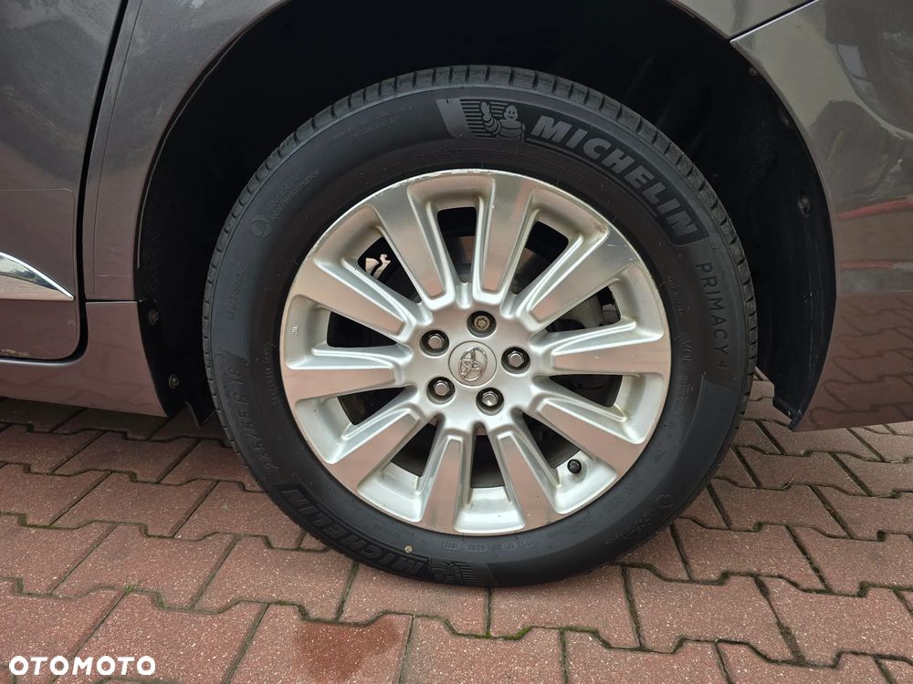 Toyota Sienna 3.5 V6 XLE AWD - 37
