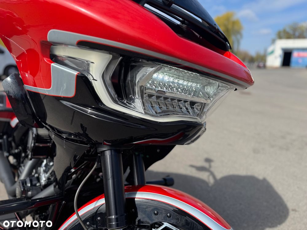 Harley-Davidson Touring Road Glide - 5