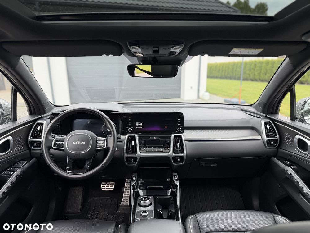 Kia Sorento - 7