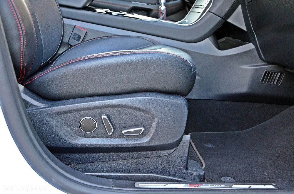 Ford S-Max 2.0 EcoBlue ST-Line - 26