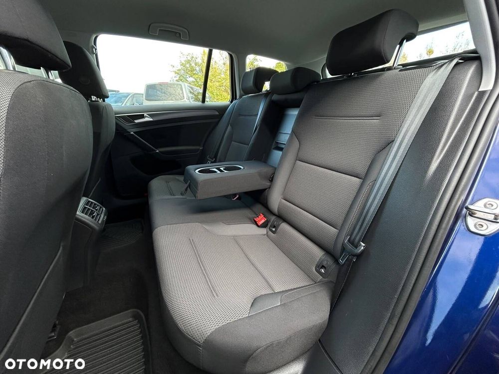 Volkswagen Golf 1.5 TSI BMT Comfortline - 19