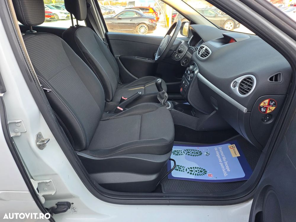 Renault Clio 1.5dCi Dynamique - 9