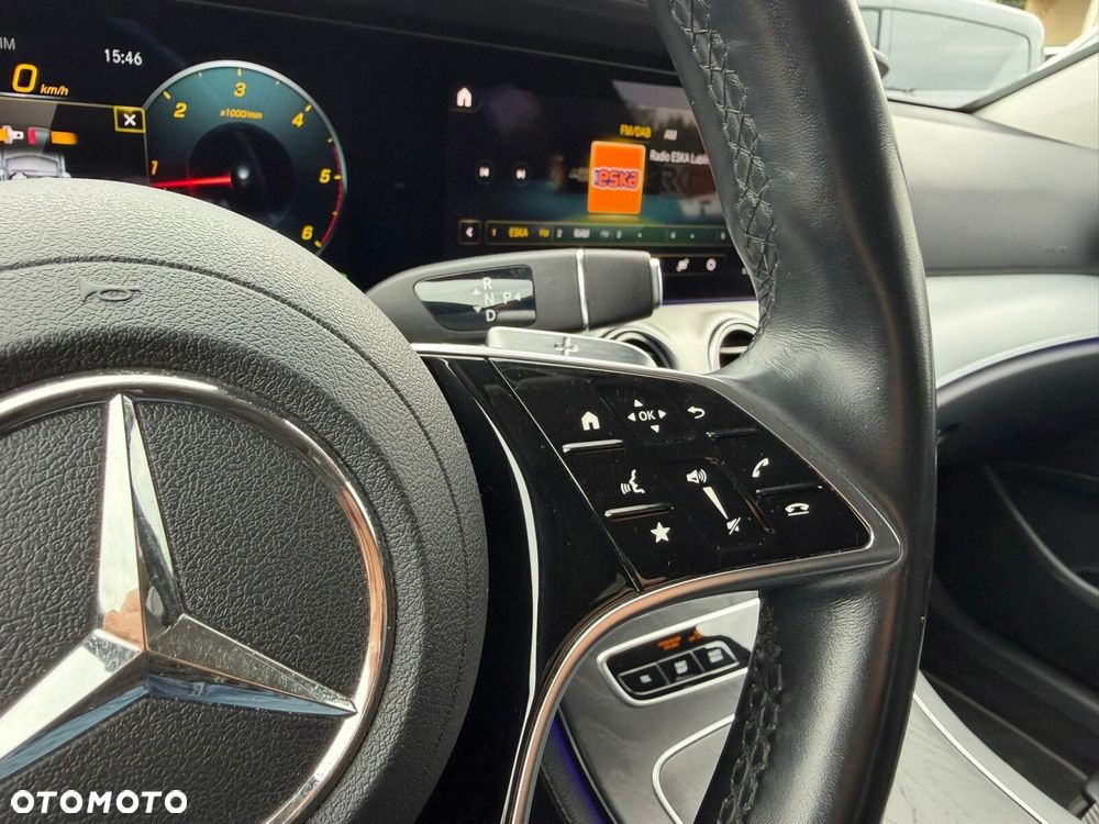 Mercedes-Benz Klasa E 220 d 4-Matic AMG/Avantgarde - 25